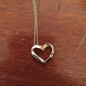 White Gold heart pendant with diamond chip accent