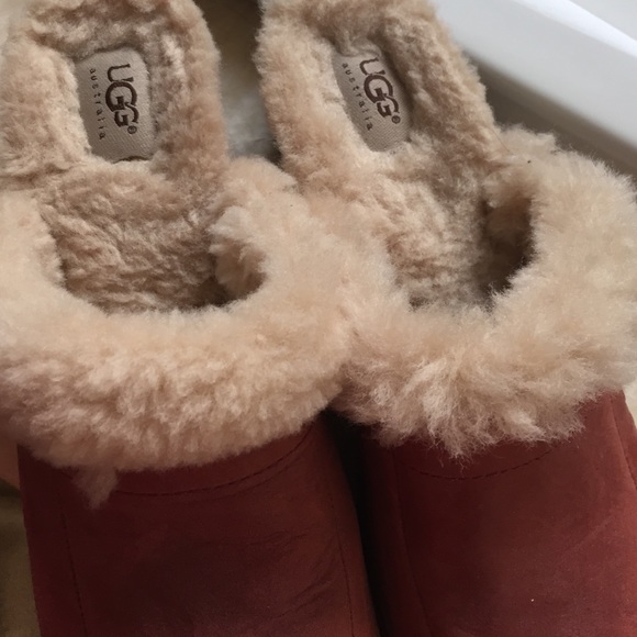 Ugg Clogs - image 2