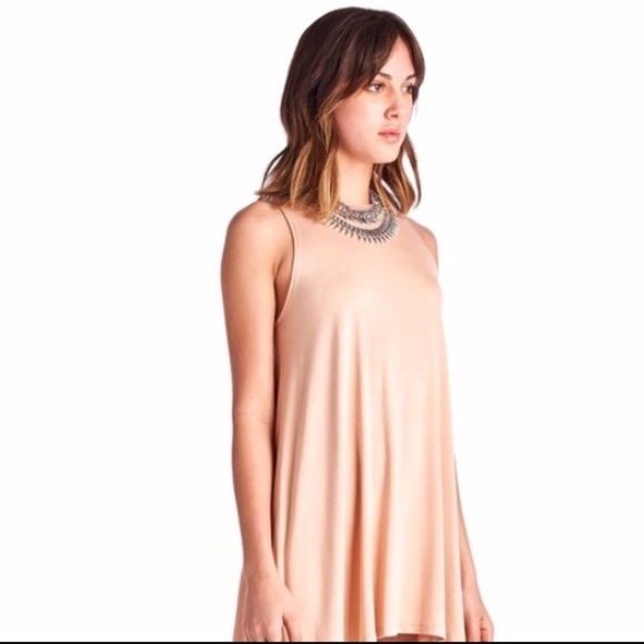 SALE Pretty peach tunic - Picture 2 of 3