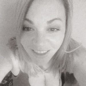 Meet your Posher, Lorenza jayme