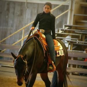 Meet your Posher, Michele