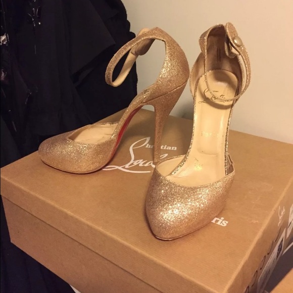 Christian louboutin pumps 37