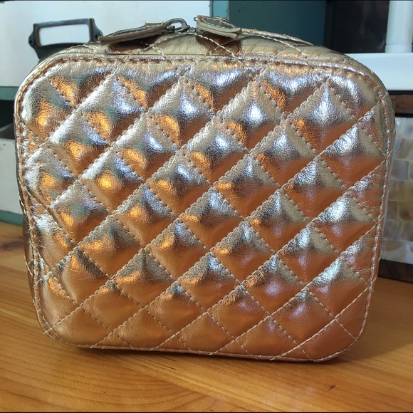 Trish McEvoy petite makeup planner GOLD