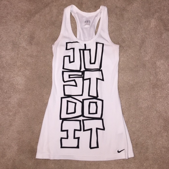 Nike tank