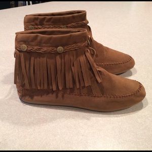 Moccasin ankle boot