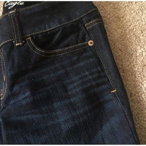 American eagle jeans.