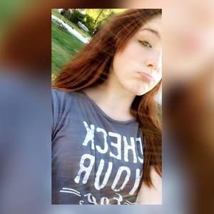 Meet your Posher, Carly