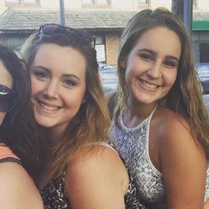 Meet your Posher, Alison