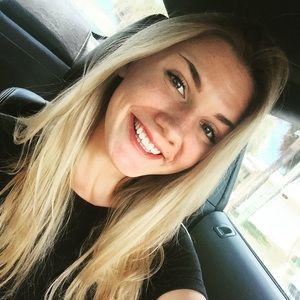 Meet your Posher, Kristine