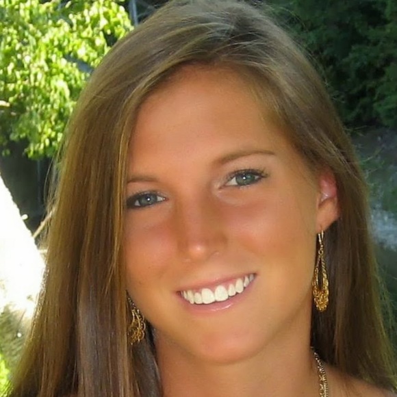 Meet your Posher, Ashley - Picture 1 of 1