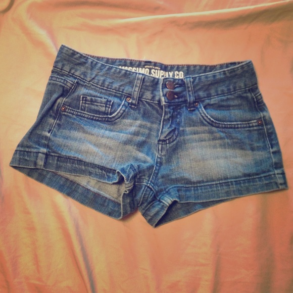 MOSSIMO SUPPLY CO. - Jean Shorts
