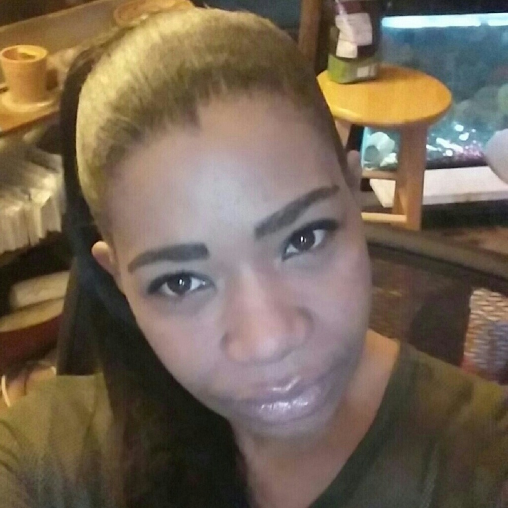 Meet your Posher, Ladonna