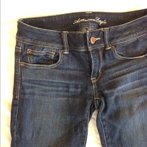 AEO dark wash jeans! Only worn 4 times!