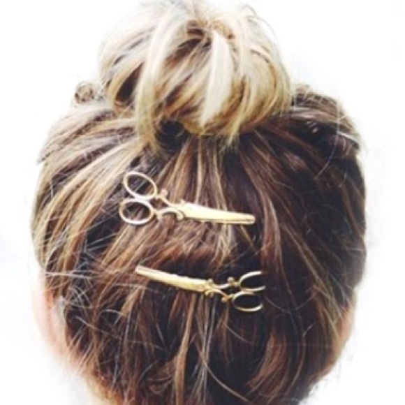 Scissor Bobby Pins