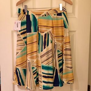 BNWT LULAROE MADISON SKIRT