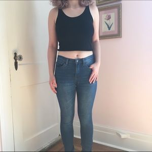 Light wash high waited jeans