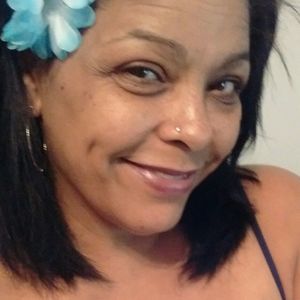 Meet your Posher, Ana