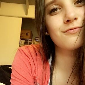 Meet your Posher, Haley