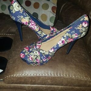 Floral heels