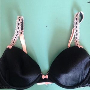 NBW Victorias Secret Black & Pink Bra 36B
