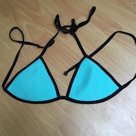 Triangl Swimwear teal top size M