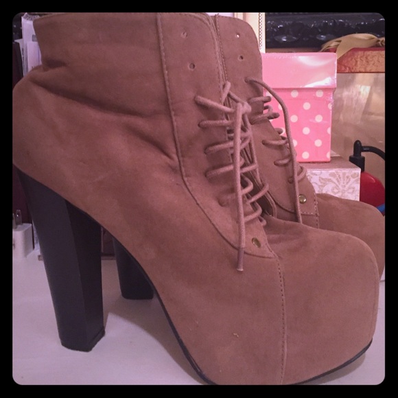 Chunky Jeffery Campbell inspired heel