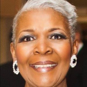 Meet your Posher, Gloria