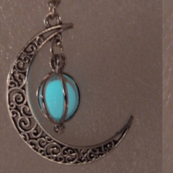 Crescent Moon Glow Locket Orb Bola Necklace Mexico - Picture 2 of 3