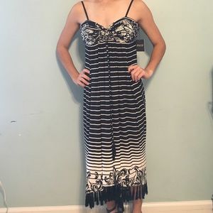NWT beautiful dress