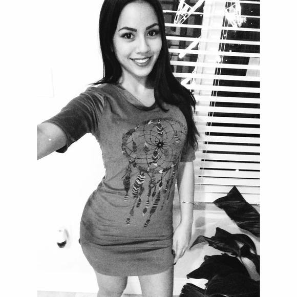 Meet your Posher, Brenda - Picture 1 of 1