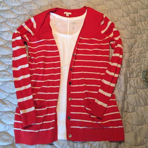 GAP sweater