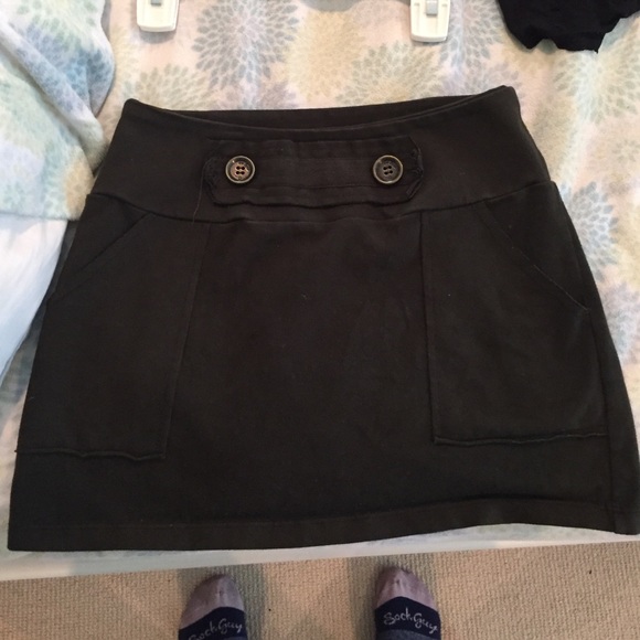 Super cute stretchy buttoned skirt! Size XXS