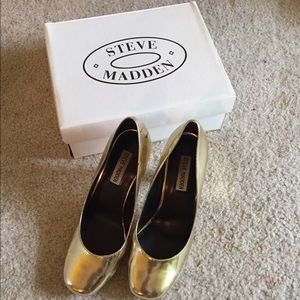 Steve Madden size 8 heels!!!