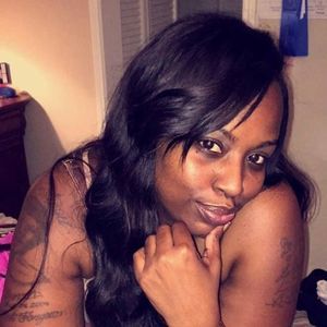 Meet your Posher, Latonya