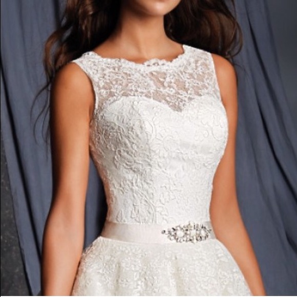Brand New Wedding Dress- Never Worn! Ivory Size 10