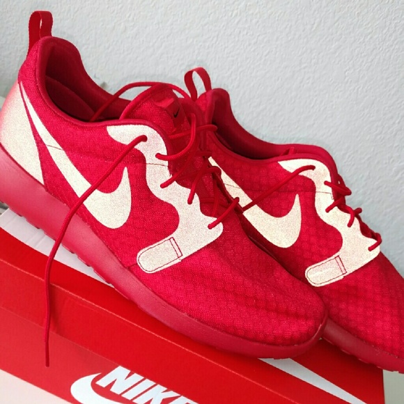 Nike Roshe One Hyperfuse - Picture 2 of 2