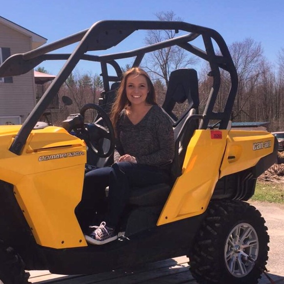 Meet your posher, Cassidy! - Picture 3 of 3