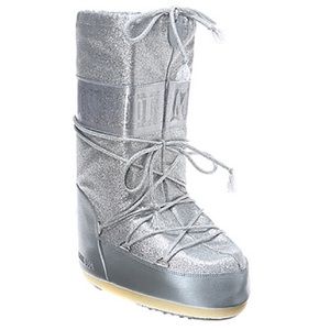 silver moonboots size 9.5
