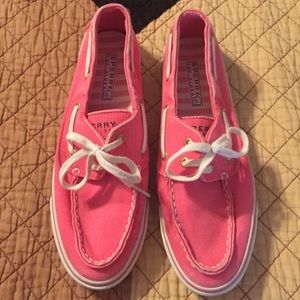 Hot pink sperry top slider