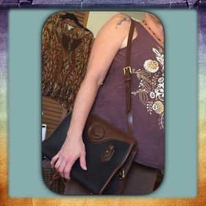 Vintage Dooney and Bourke handbag