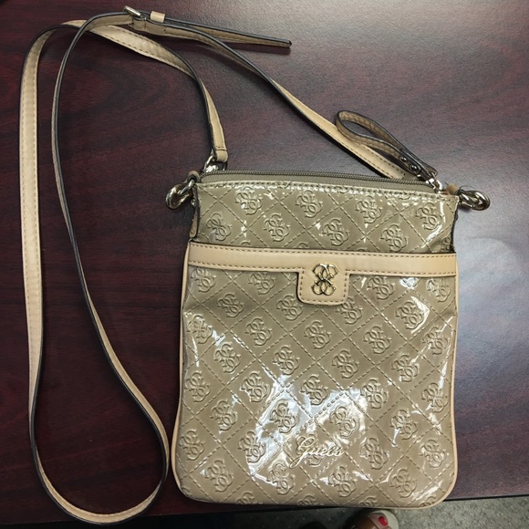 Guess Cross Over purse