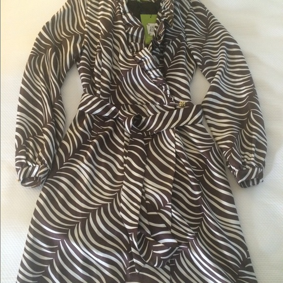 Elizabeth McKay Silk Wrap Dress, Size 6 - Picture 1 of 2