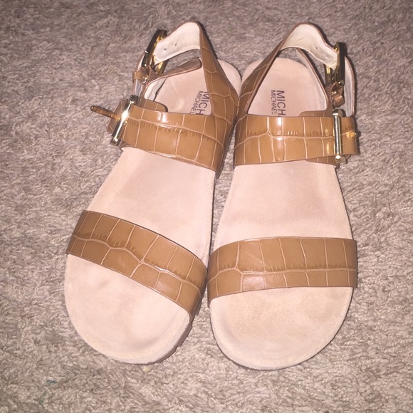 Camel Sandals Michael Kors - Picture 1 of 4
