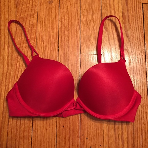 Victoria's Secret Plunge Bra