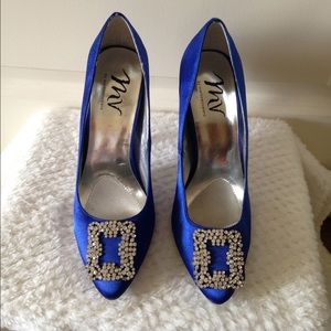 MARTINEZ VALERO BLUE SATIN HIGH HEELS
