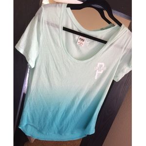 VS Pink T