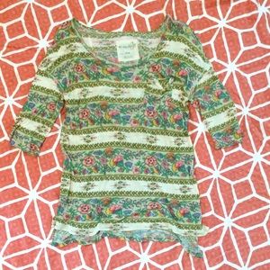 Urban Oufitters Boho Lightweight tee