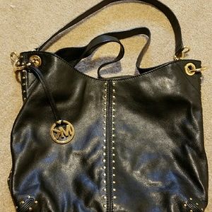 Michael Kors- Black leather tote