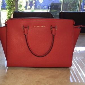 Beautiful rare Michael Kors colored bag