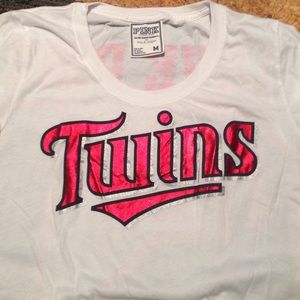 VS Minnesota Twins tshirt